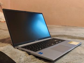 Asus Vivobook 15 F1502Z