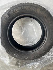 Set pneumatici invernali Hankook