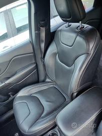 Sedile anteriore dx JEEP CHEROKEE del 2015