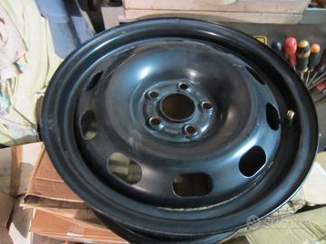 Audi - Skoda cerchione ferro da 15