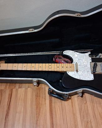 FENDER TELECASTER 