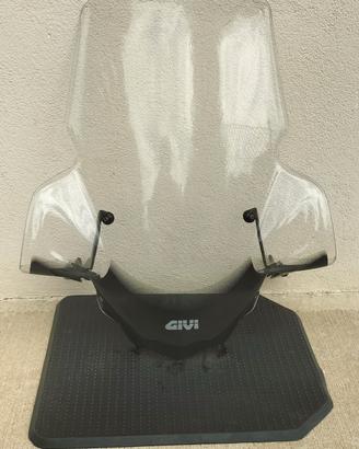 Parabrezza GIVI 446DT + D446KIT  Scuter 