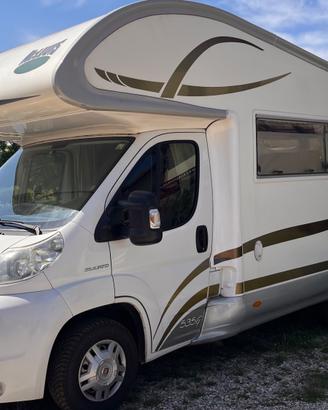camper pronto per vacanze famigliari