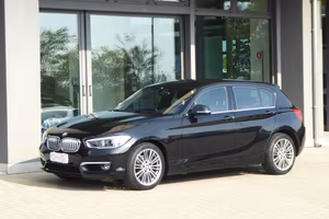BMW 118 d 5p. Urban Automatico