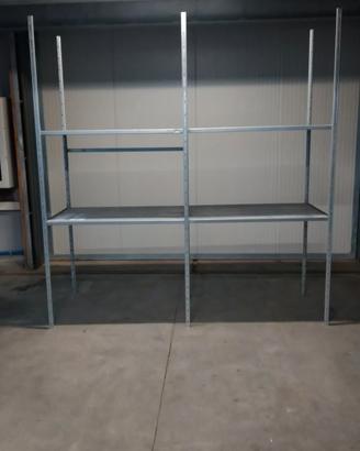 scaffalatura leggera