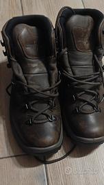 scarpe da trekking  in goretex n 40 