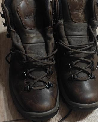 scarpe da trekking  in goretex n 40 