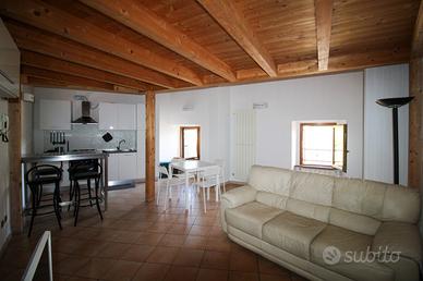 Attico/Mansarda Alta Valle Intelvi