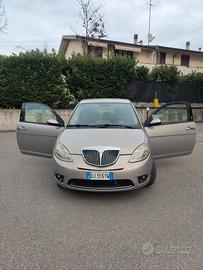 Lancia y 1.3 multijet