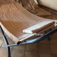 Amaca da giardino con struttura