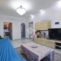 4 LOCALI A OSIMO
