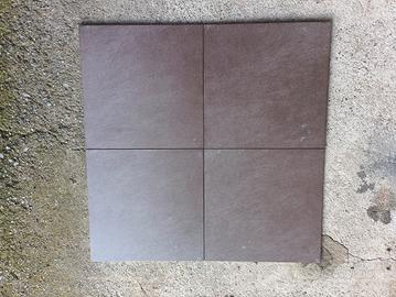 PIASTRELLE 34 X 34 - mq 27