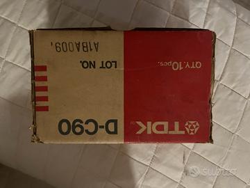 Musicassetta tdk D-C90