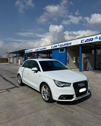 Audi A1 sportback 90cv neopatentati