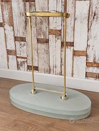 Lampadario vintage in ottone e vetro