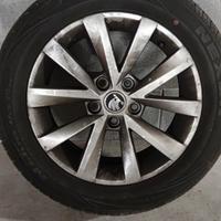 Cerchi in lega 16" Skoda SW con pneumatici estivi 