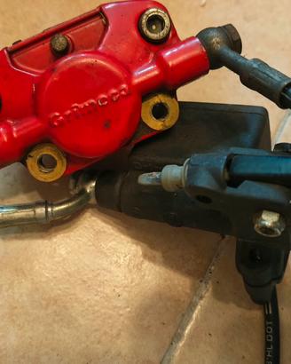 pompa freni con pinza Phantom F12