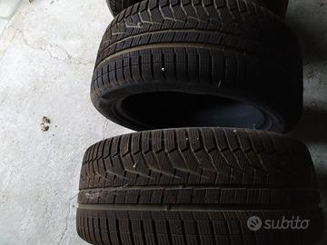 Pneumatici invernali Hankook 245/45 r18