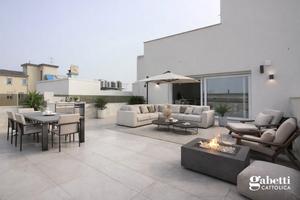 Attico/Mansarda Cattolica [C204/P4VRG]