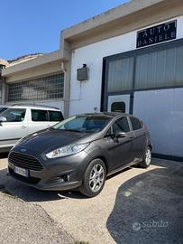 Ford Fiesta 1.5 TDCi 75CV 5 porte ST-Line