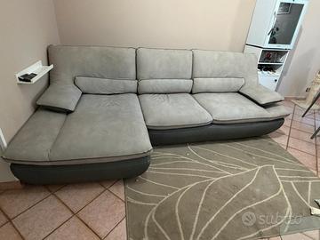Divano 3 posti + chaise longue microfibra ecopelle