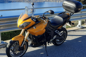 Triumph Tiger 1050