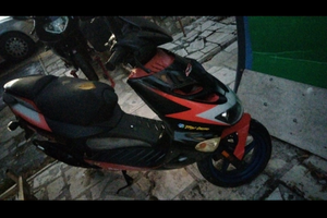 Scooter Aprilia 50 cc iniezione