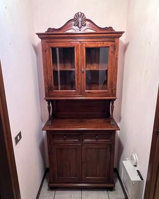 Arredamento Vintage in legno - cucina, vetrine ecc