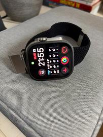 Apple Watch Ultra in titanio 49 mm wifi +Cell