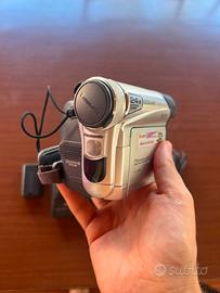 Telecamera mini dv Panasonic NV-GS8