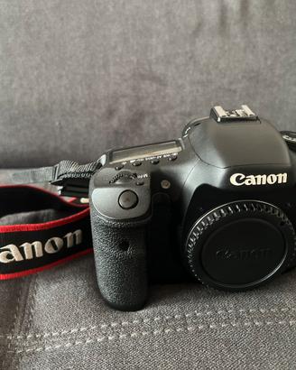 Reflex CANON 7D con accessori