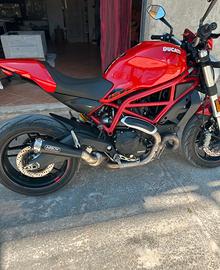 Ducati monster 797
