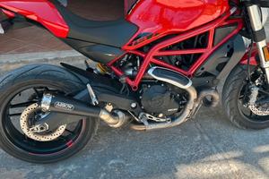 Ducati monster 797