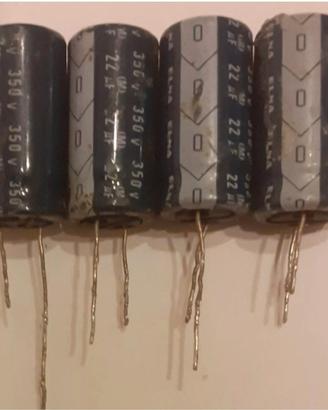 4 Condensatori usati Elna CE 22uF 350V  PC valvole