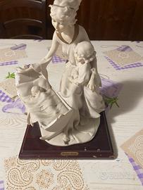 Statua di Giuseppe Armani Capodimonte