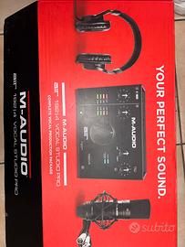 M-Audio studio per produzione vocale