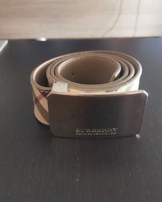 cinta burberry fibia
