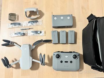 Drone DJI mini 2 SE + Fly More Combo