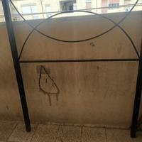 Lettino in ferro battuto