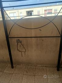 Lettino in ferro battuto
