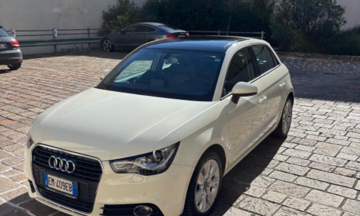 AUDI A1 SPORTBACK 1.4 TFSI STRONIC AMBITION