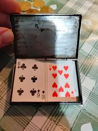 Carte da Gioco Miniatura in Cofanetto di Ferro –