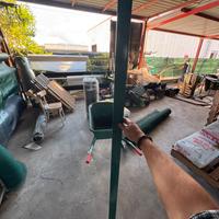 Palo tubolare quadrato 5x5cm alto 1,80m