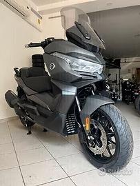 Voge Sfida SR4 400