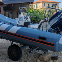 Gommone asso