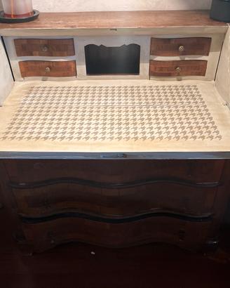 Secretaire