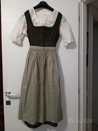 costume tipico tradizionale donna wenger