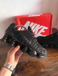 Nike shox nere