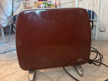 Stufetta termoconvettore AEG anni 60