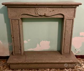 Cornice da camino in piatra